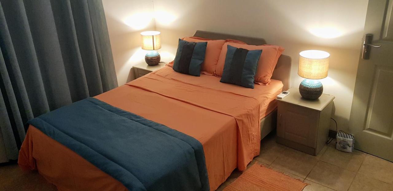 Paradya Beach Apartments Flic en Flac Экстерьер фото